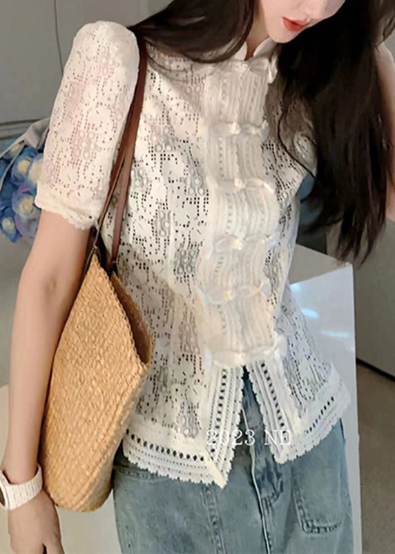 Sophisticated Top with a Clean Classic Look