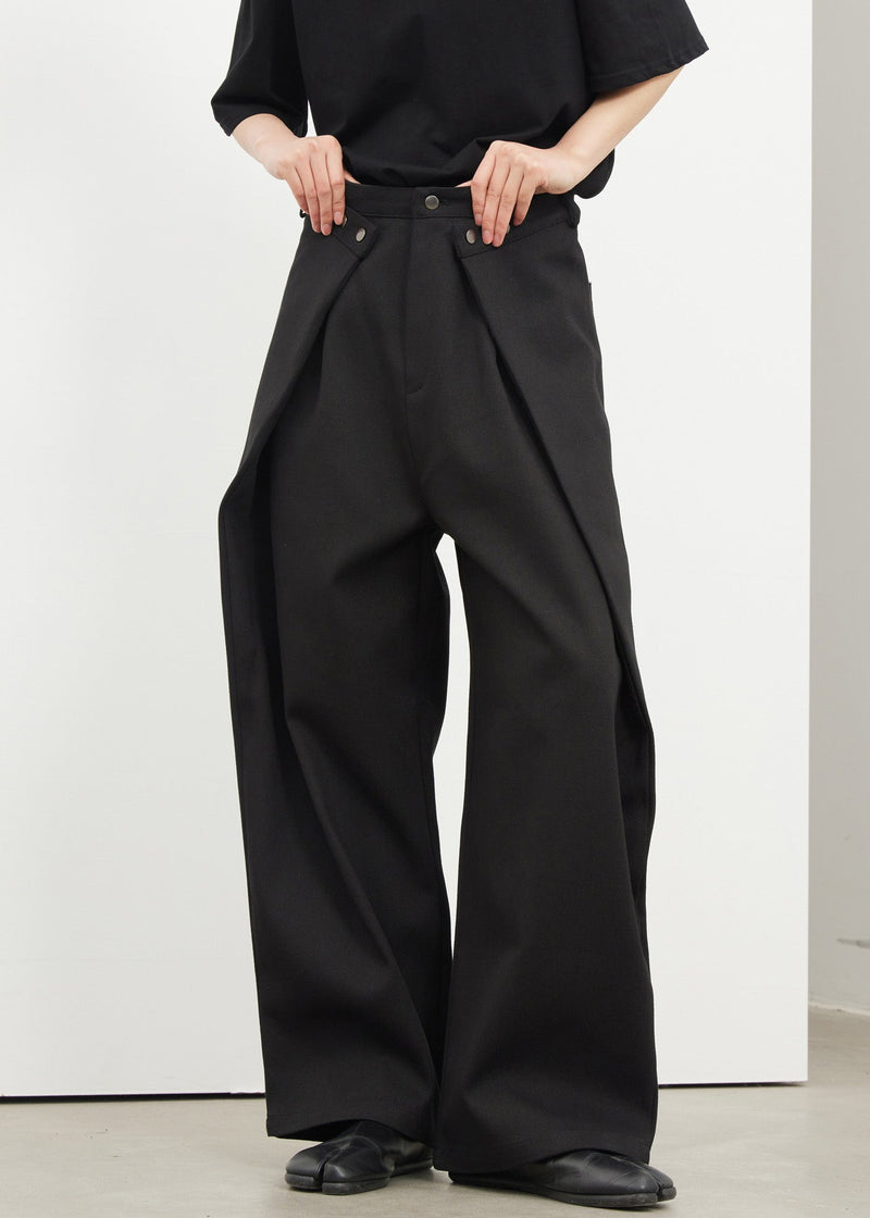 Gracefully Styled Pants for Any Occasion