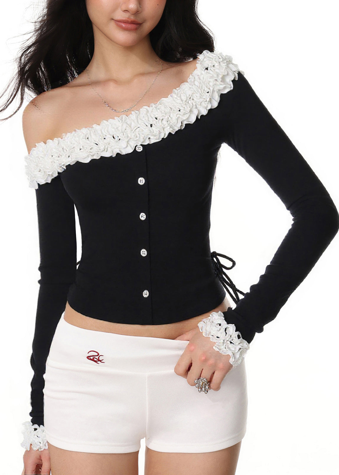 Effortlessly Elegant Top with a Timeless Design