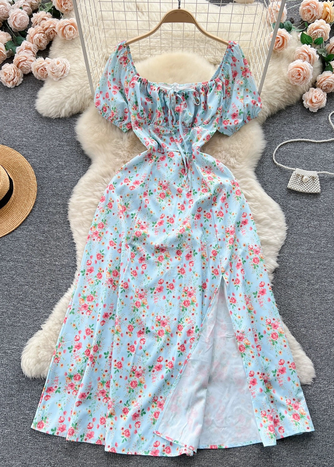 Classic Vintage Dress with a Flattering Fit