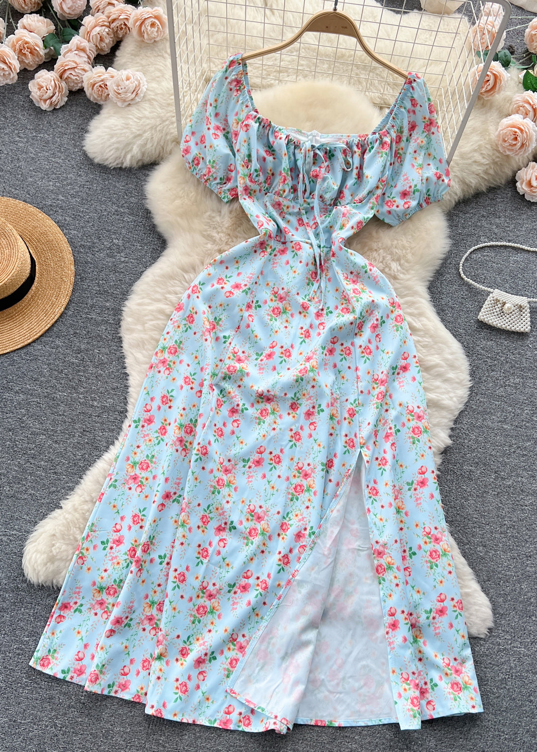 Classic Vintage Dress with a Flattering Fit
