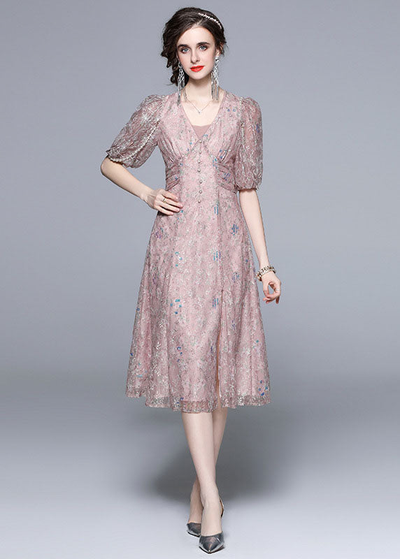 Classic Vintage Dress with a Flattering Fit