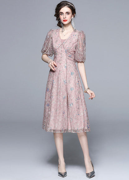 Classic Vintage Dress with a Flattering Fit