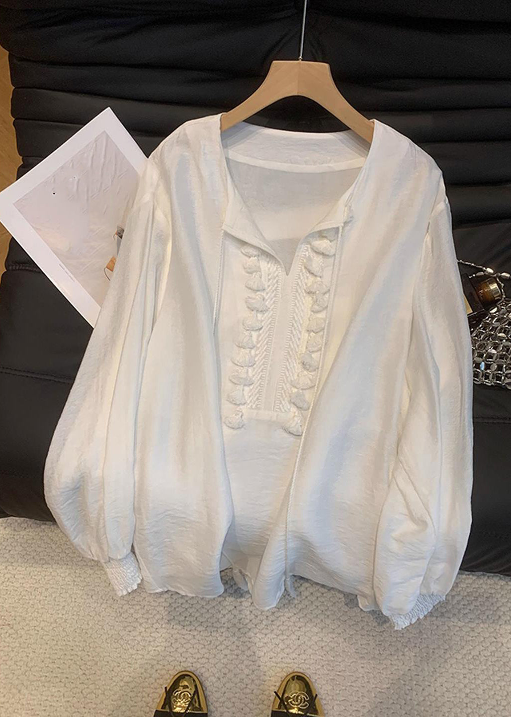 Effortlessly Elegant Shirt with a Timeless Design