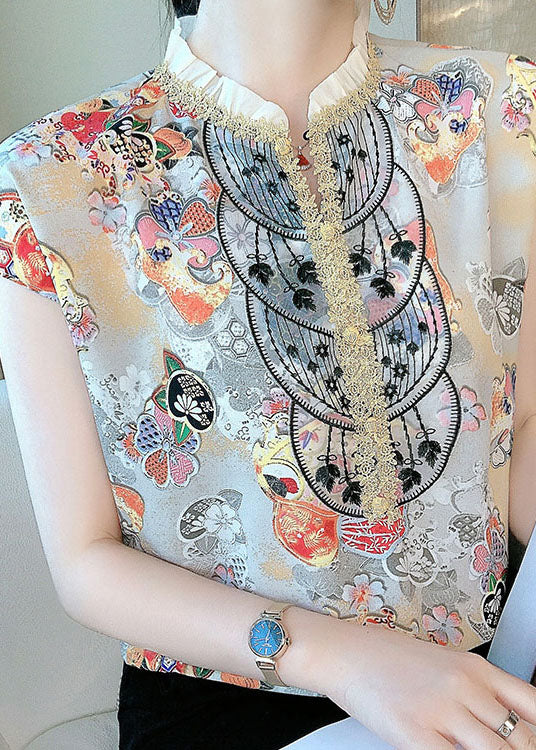 Gracefully Styled Blouse for Any Occasion