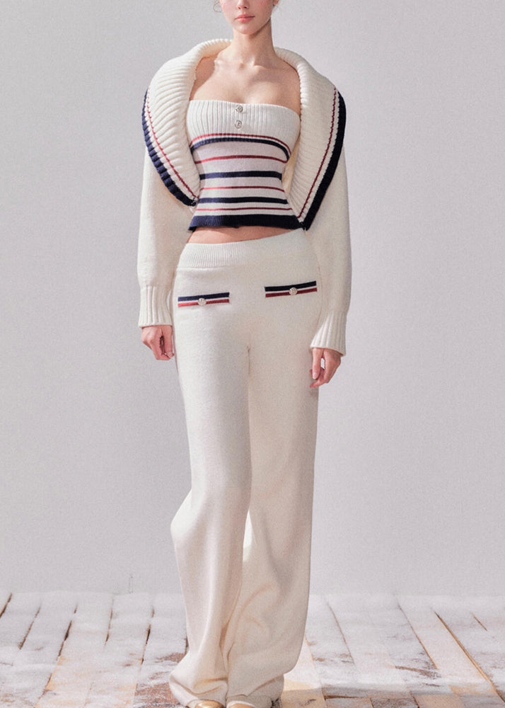 Effortlessly Elegant Cardigan with a Timeless Design