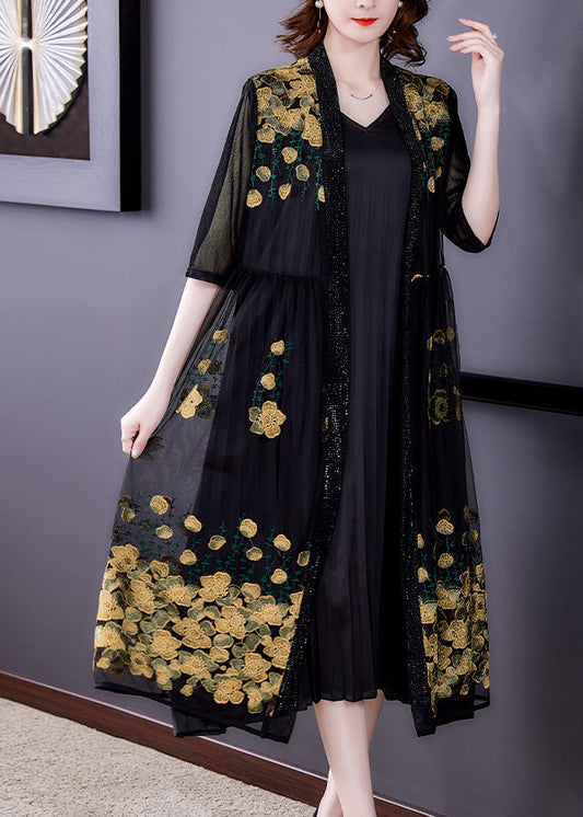 Well Tailored Cardigan with a Graceful Silhouette