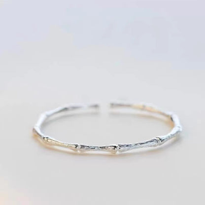 Klassisk Armbånd med tidløs elegance