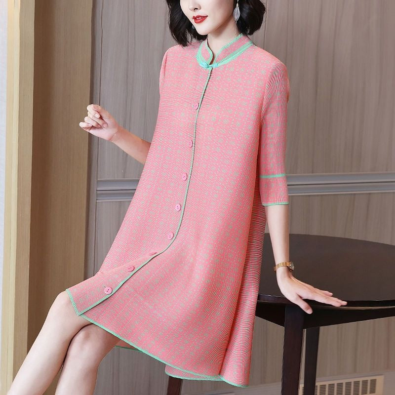 Classic Vintage & Enduringly Stylish Dress