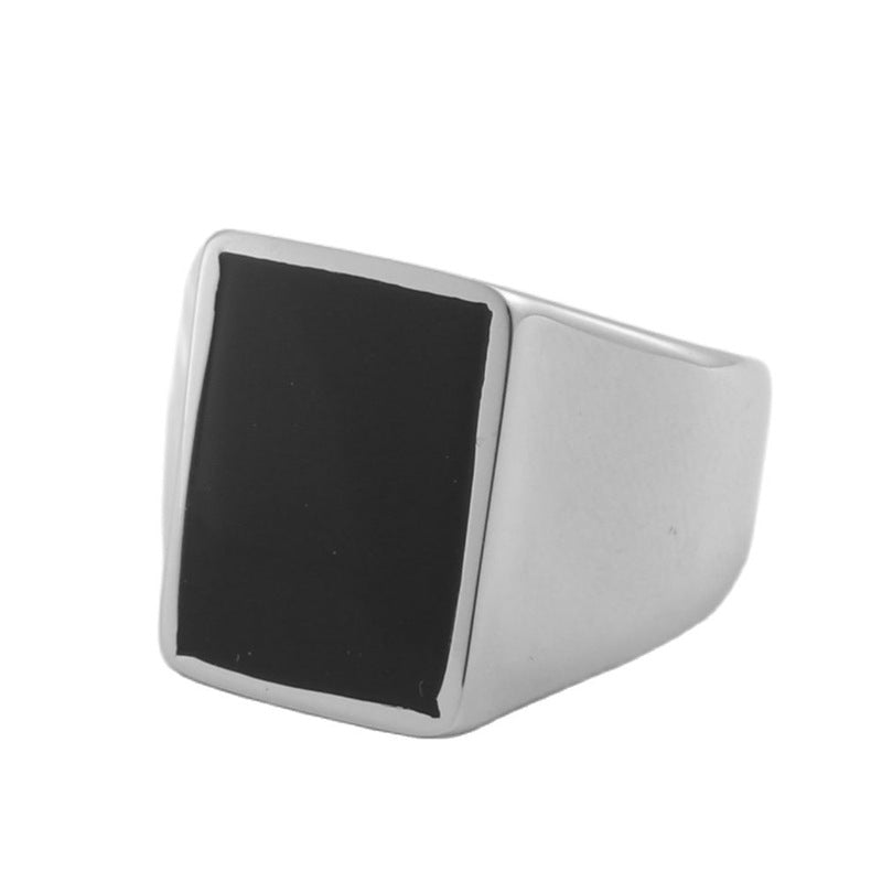 Klassisk Ring med tidløs elegance