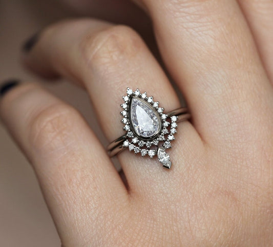 Smuk Smykkesæt med unik stil