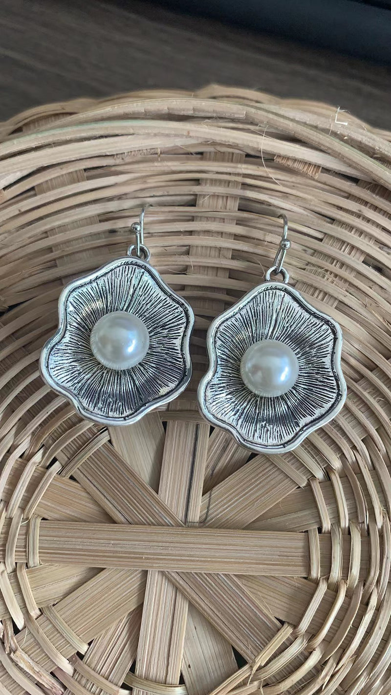 Smuk Perle Ørering med unik stil