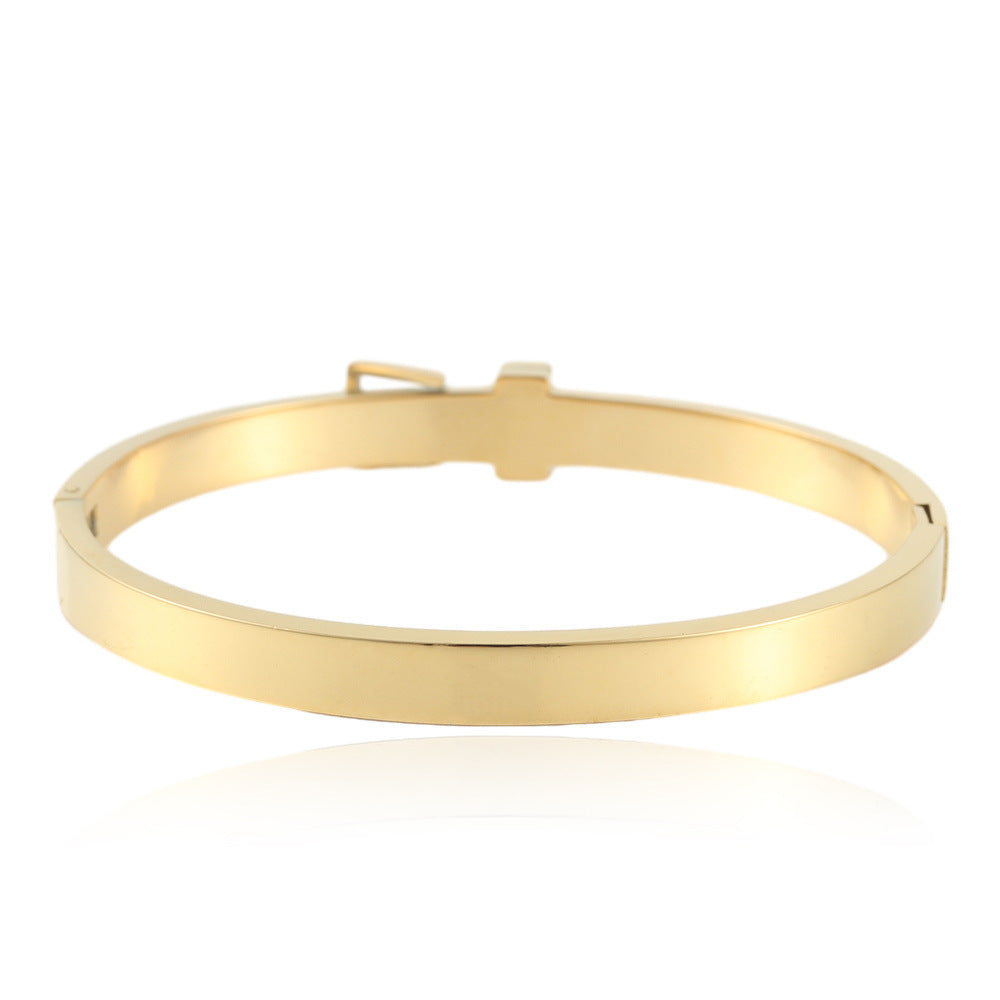 Klassisk Armbånd med tidløs elegance