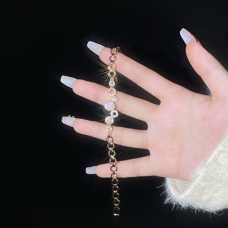 Elegant Armbånd til enhver lejlighed