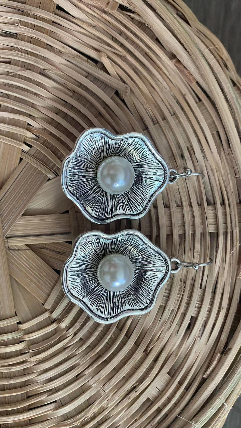 Smuk Perle Ørering med unik stil