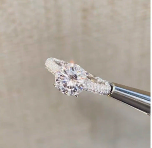 Smuk Smykkesæt med unik stil