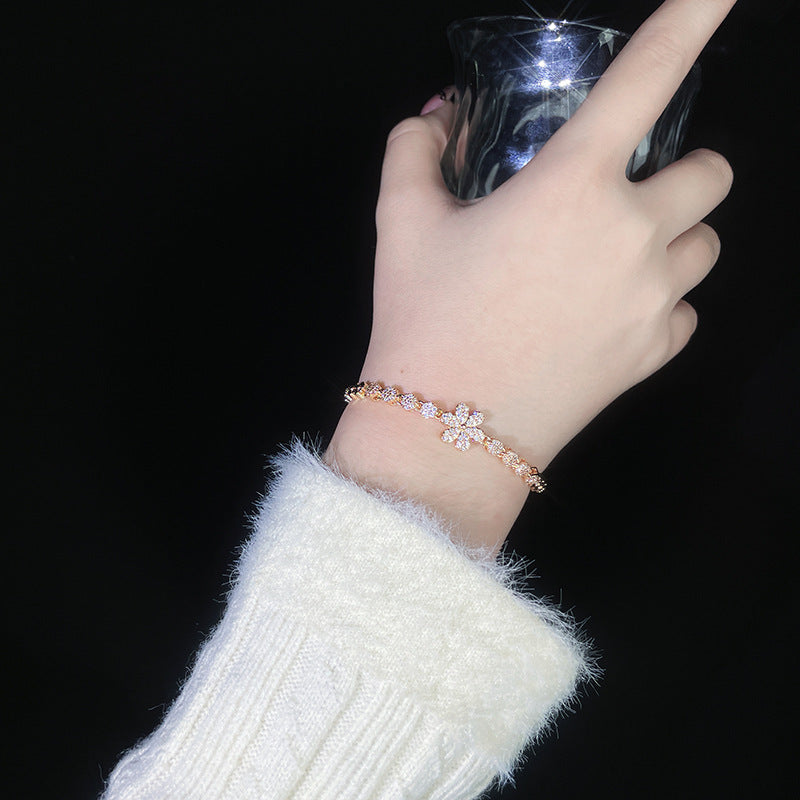 Smuk Armbånd med unik stil