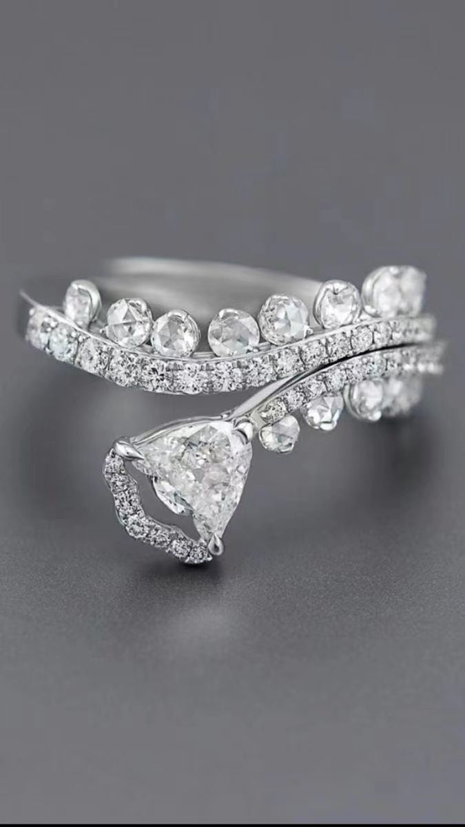 Delikat håndværks Ring