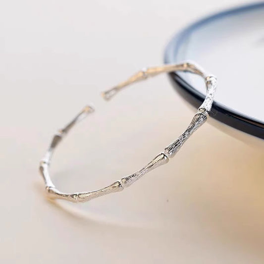 Klassisk Armbånd med tidløs elegance