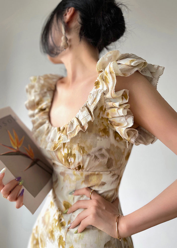 A Vintage Style Dress with Delicate Timeless Details