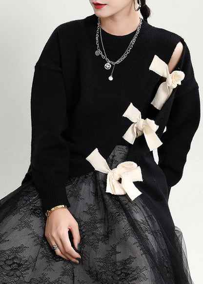 Well Tailored Sweater with a Graceful Silhouette