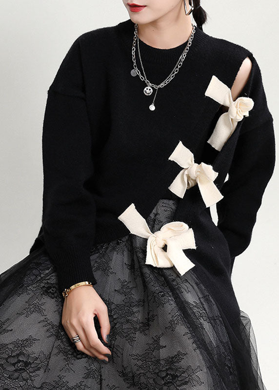 Well Tailored Sweater with a Graceful Silhouette