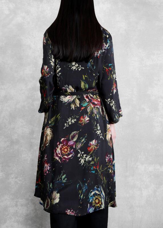 Elegantly Styled Coat for Everyday Wear