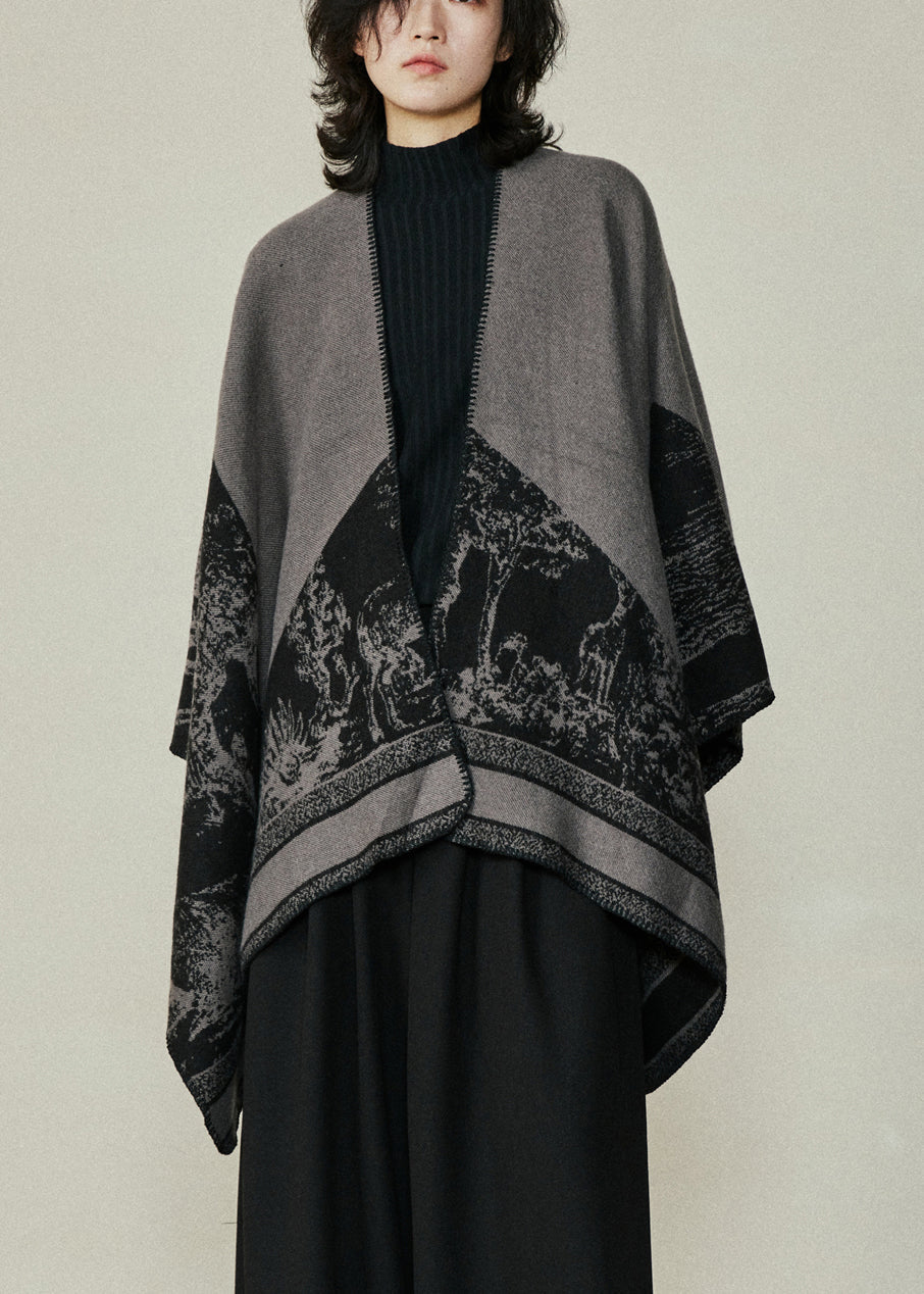 Effortlessly Elegant Coat with a Timeless Design