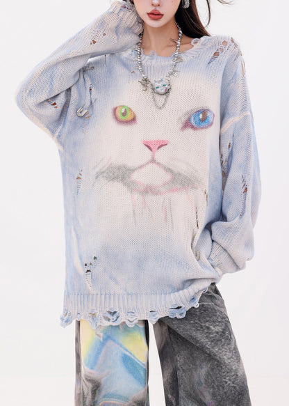 Classic Vintage Sweater with a Flattering Fit