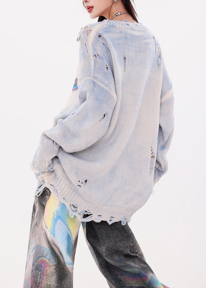 Classic Vintage Sweater with a Flattering Fit