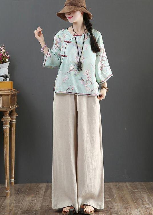 Beautifully Balanced Top with Timeless Character