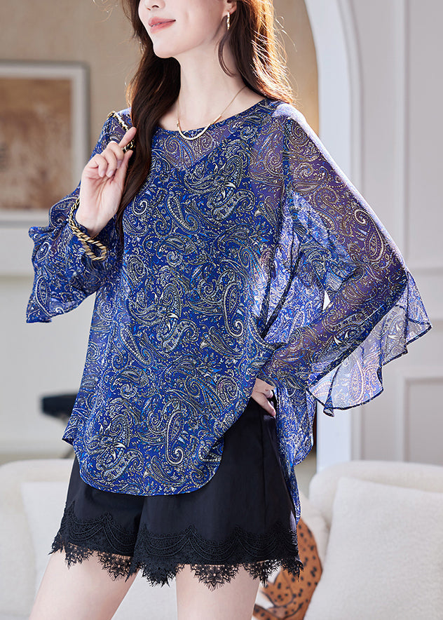 Beautifully Crafted Blouse in a Classic Style