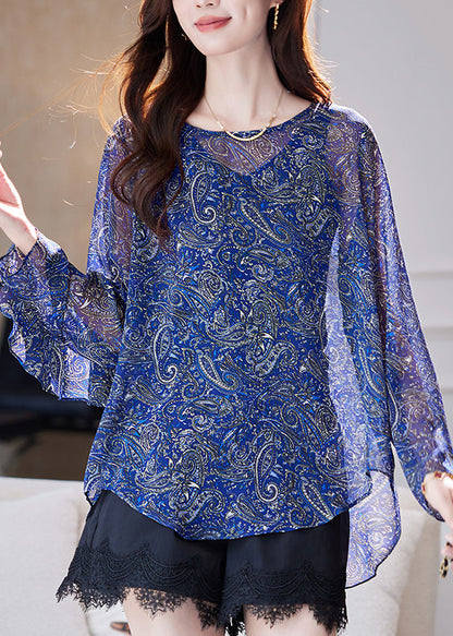 Beautifully Crafted Blouse in a Classic Style