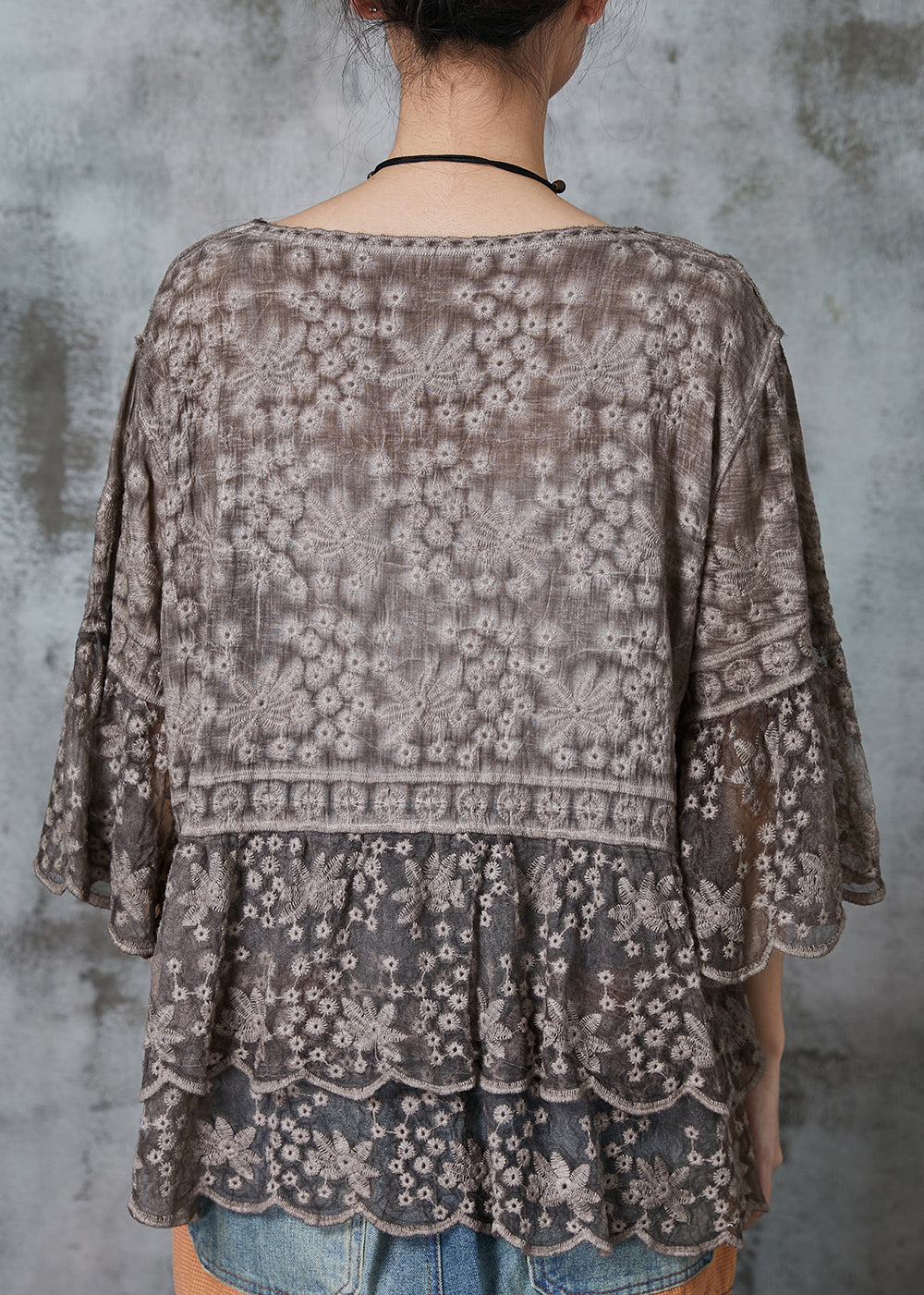 Sophisticated Blouse with a Clean Classic Look