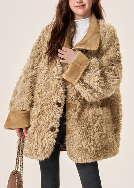 Classic Vintage Coat with a Flattering Fit