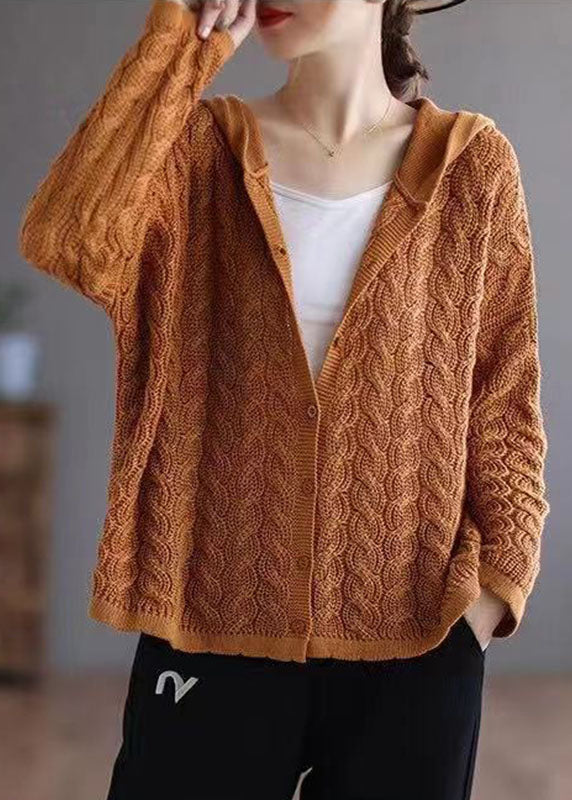 Effortlessly Elegant Sweater with a Timeless Design