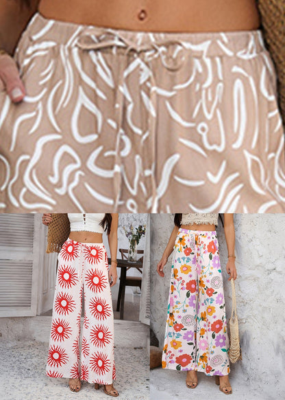 Effortlessly Elegant Pants with a Timeless Design