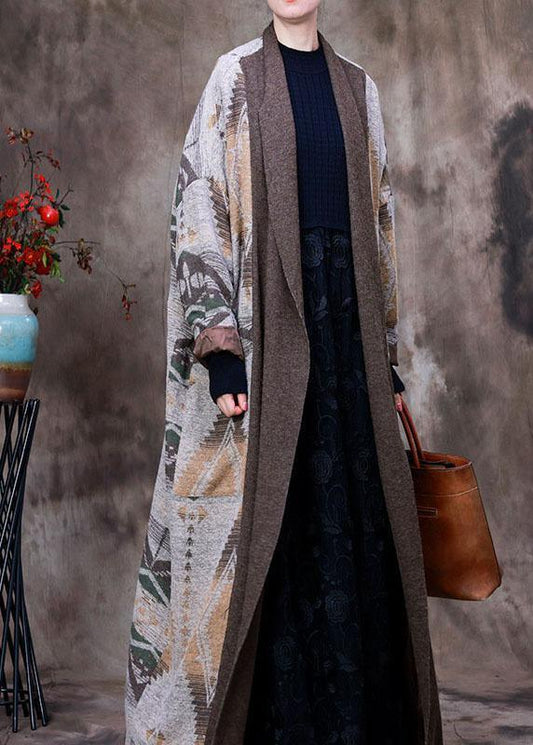 Classic Vintage Coat with a Flattering Fit