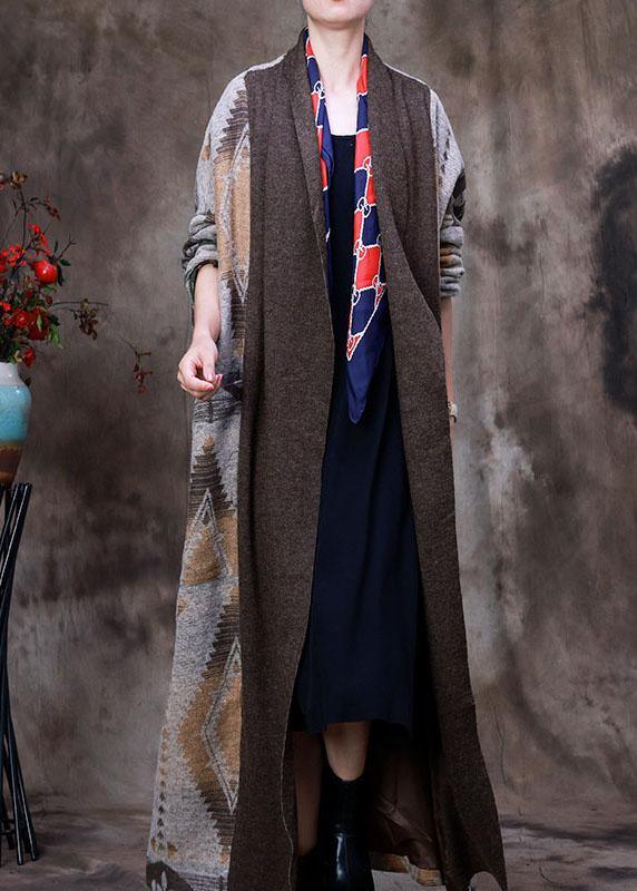Classic Vintage Coat with a Flattering Fit
