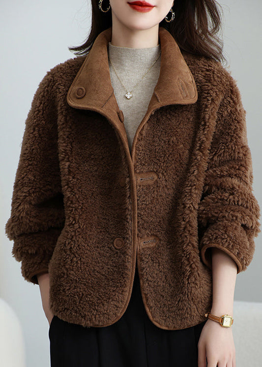 Classic Vintage Jacket with a Flattering Fit