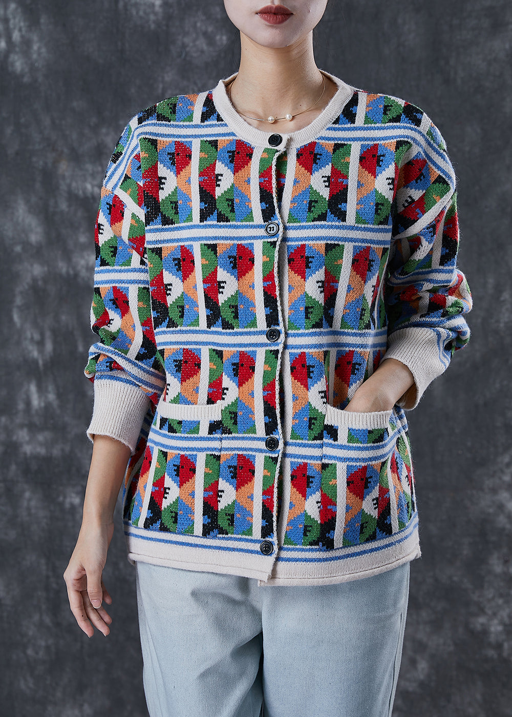 Elegantly Styled Coat for Everyday Wear