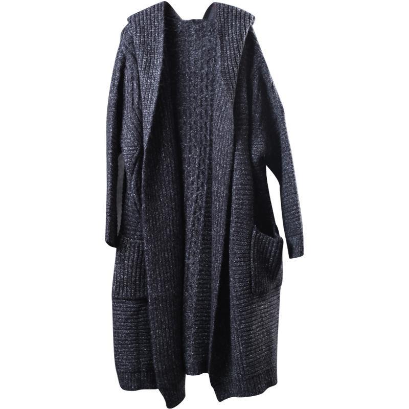 Well Tailored Cardigan with a Graceful Silhouette