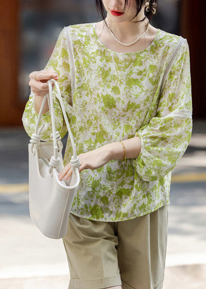 Well Tailored Shirt with a Graceful Silhouette