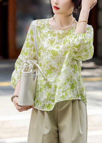Well Tailored Shirt with a Graceful Silhouette