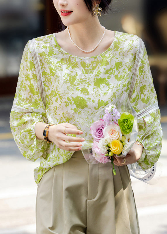 Well Tailored Shirt with a Graceful Silhouette