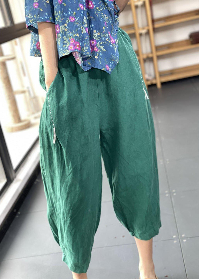 Well Tailored Pants with a Graceful Silhouette