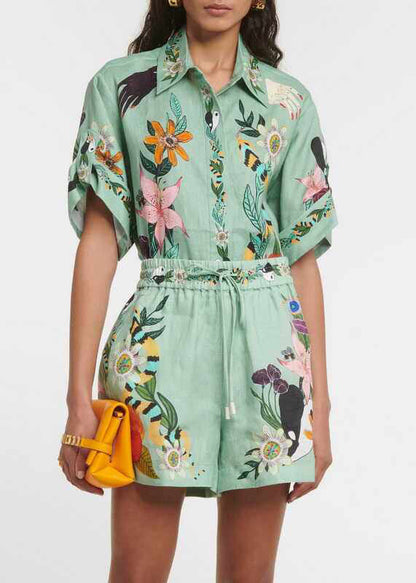 Classic Vintage & Enduringly Stylish Shirt