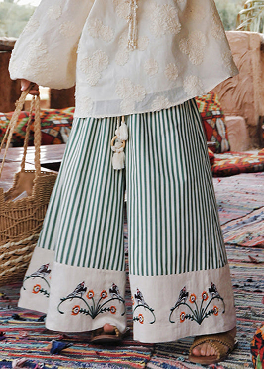 Sophisticated Pants with a Clean Classic Look