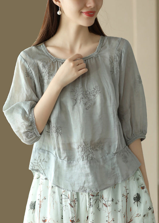Sophisticated Shirt with a Clean Classic Look