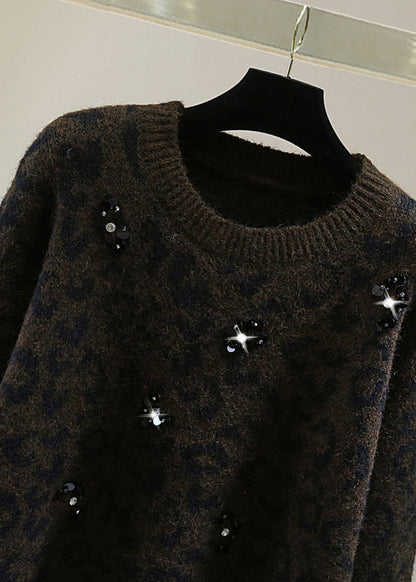 Gracefully Styled Sweater for Any Occasion